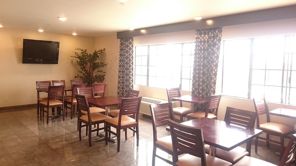 Ramada By Wyndham Culver City Λος Άντζελες Εξωτερικό φωτογραφία