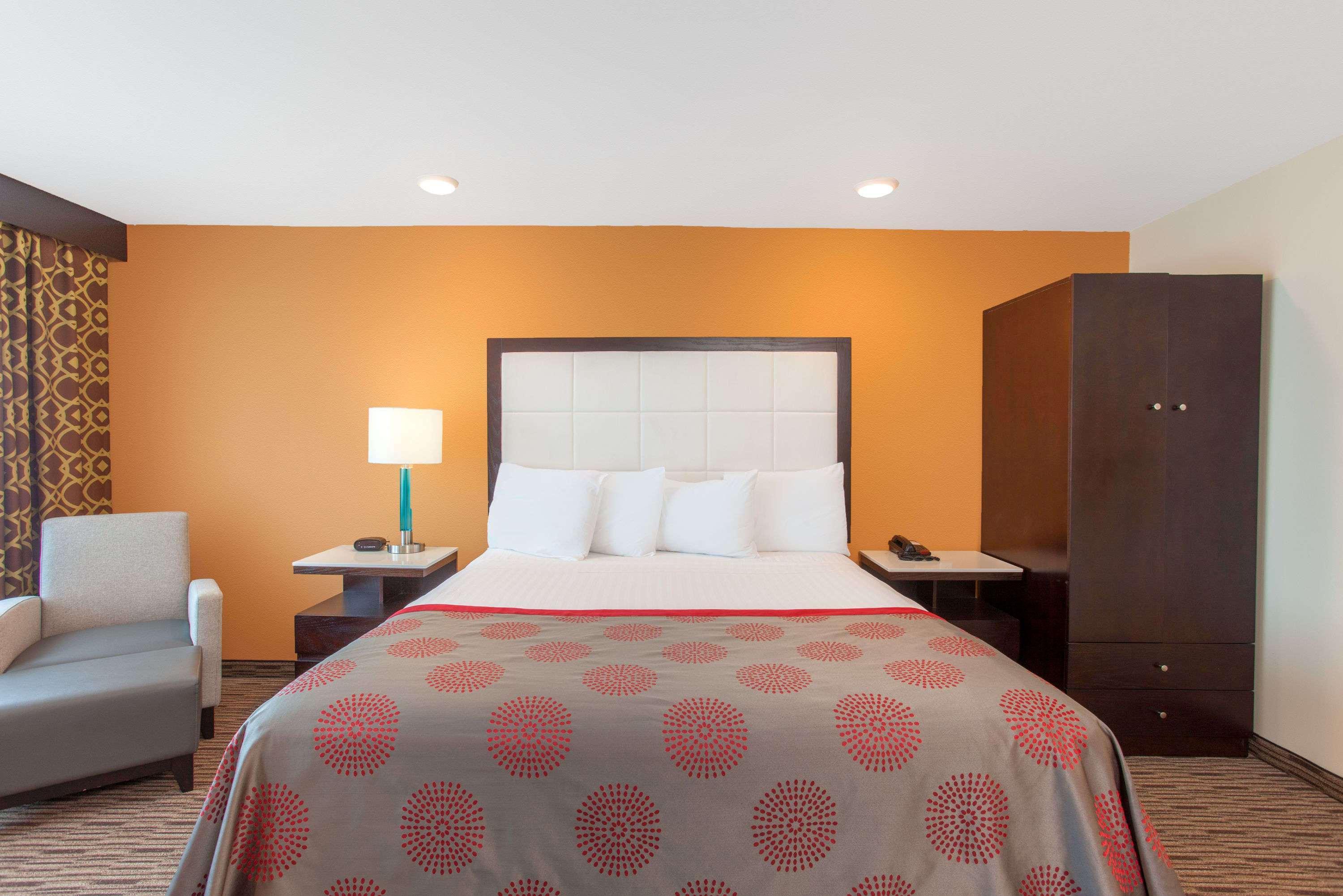 Ramada By Wyndham Culver City Λος Άντζελες Εξωτερικό φωτογραφία