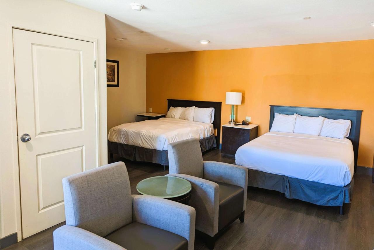 Ramada By Wyndham Culver City Λος Άντζελες Εξωτερικό φωτογραφία