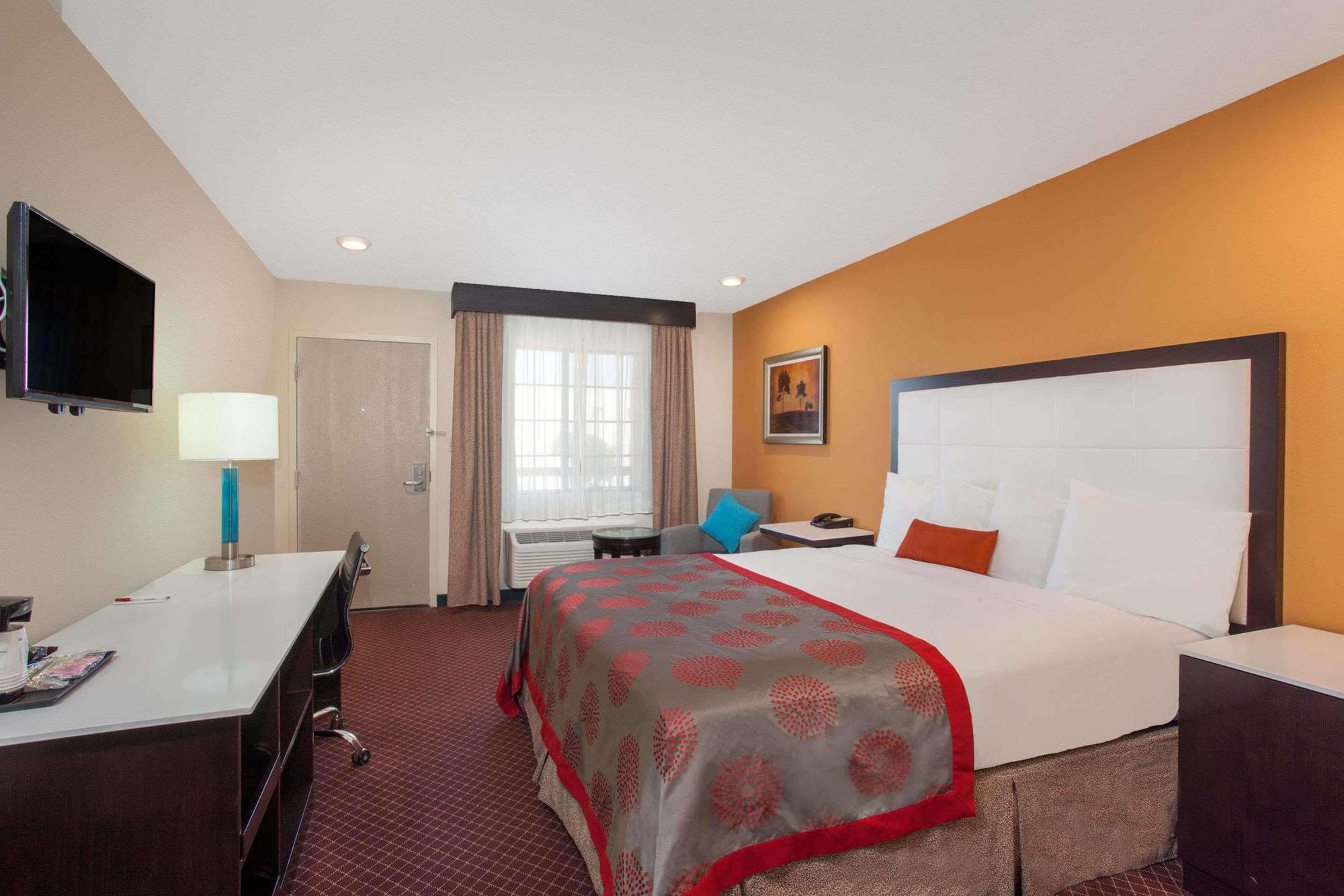 Ramada By Wyndham Culver City Λος Άντζελες Εξωτερικό φωτογραφία